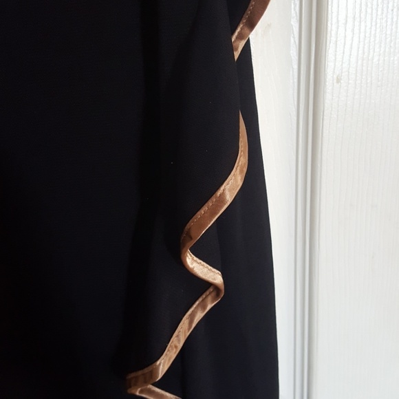 Juniors' Prom/ Formal Dress - Picture 2 of 4